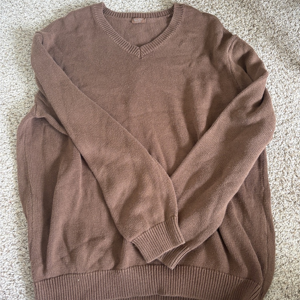 Brandy Melville Brown V-Neck Sweater Classic Knit
